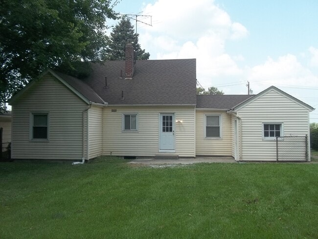 Building Photo - 1303 Highland St