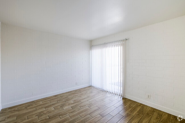 2BR, 1BA - 800SF- Second Bedroom - Papago View Apartments