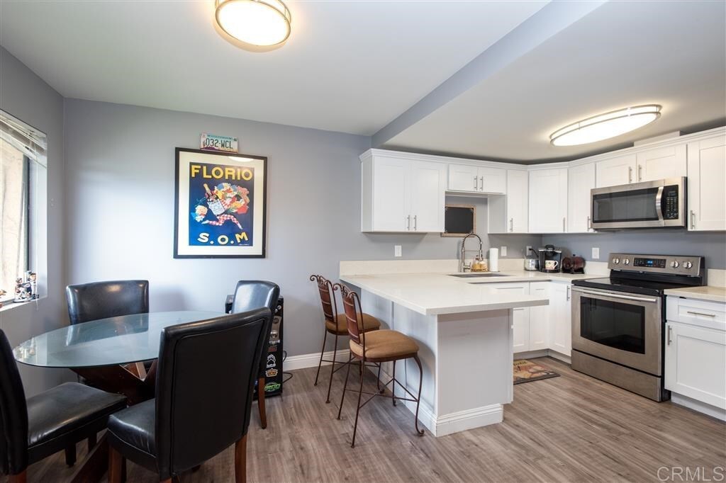 2124 Oceanside Blvd, Oceanside, CA 92054 Townhome Rentals in