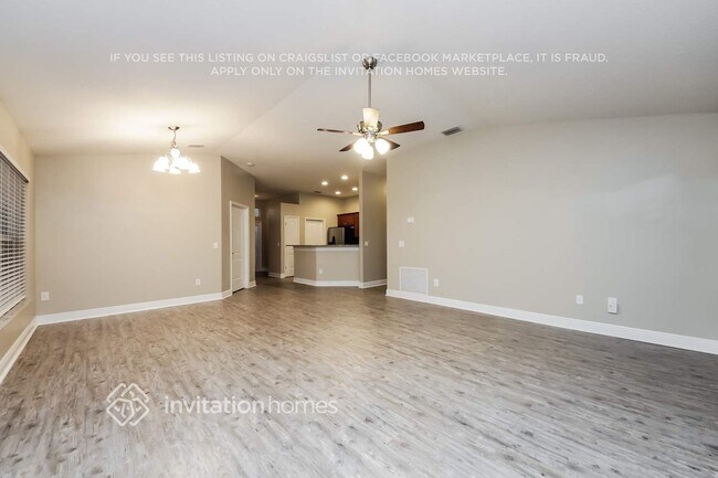 Building Photo - 1297 Alaqua Way