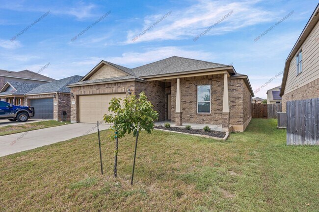 Building Photo - 8810 Night View Dr