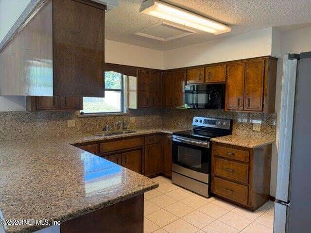 Foto del edificio - 2295 Foxwood Dr
