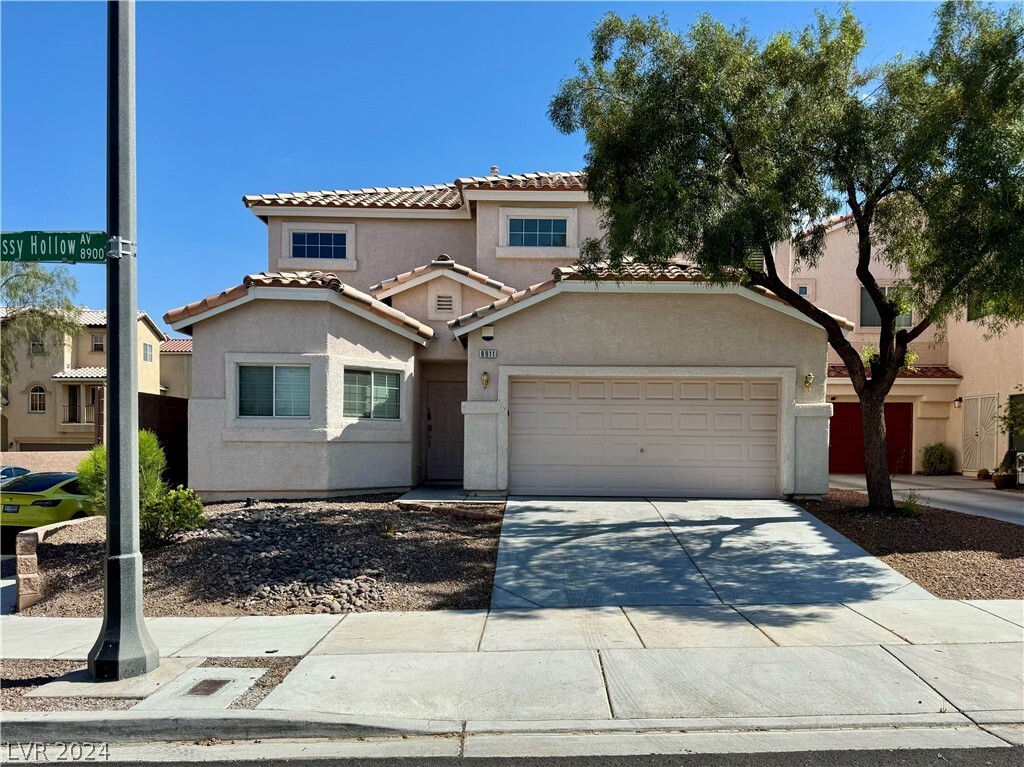 Foto principal - 8911 Mossy Hollow Ave