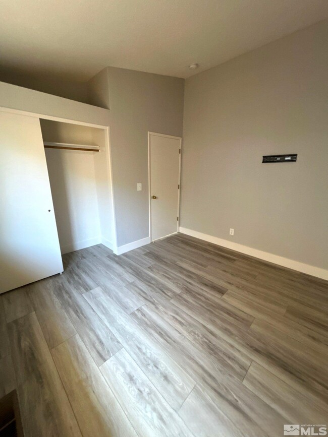 Building Photo - 7577 Water View Way