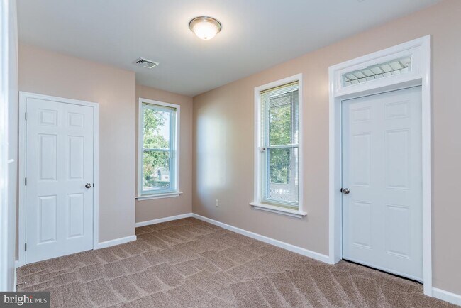 Foto del edificio - 3310 Trindle Rd