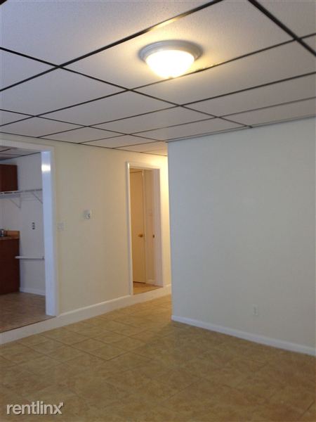 Building Photo - 127 Rush Dr