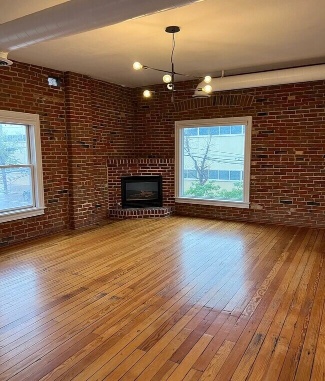 Foto del edificio - 624 E 18th Ave
