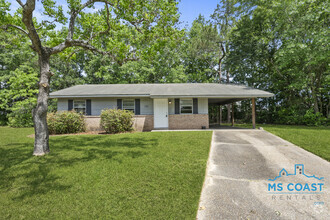 Building Photo - 316 Tandy Dr