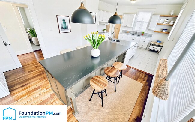 Foto del edificio - 1474 Lyndale Ave