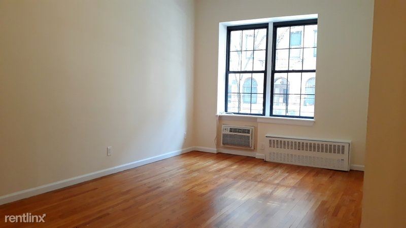 Foto principal - 2 br, 1 bath Apartment - 308 east 91st st