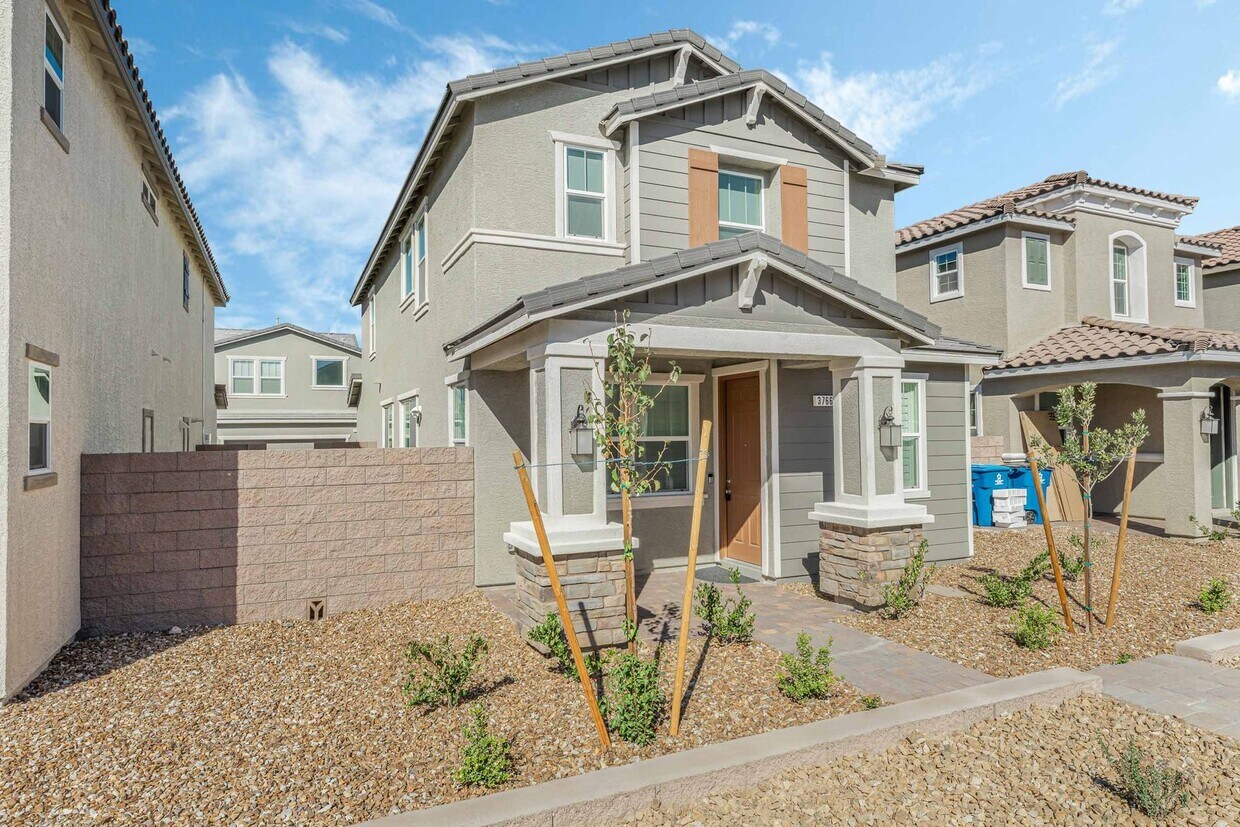 Primary Photo - STUNNING 3 BEDROOM IN INSPIRADA COMMUNITY!