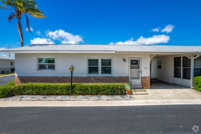 Entrada - Seminole Hill Villas