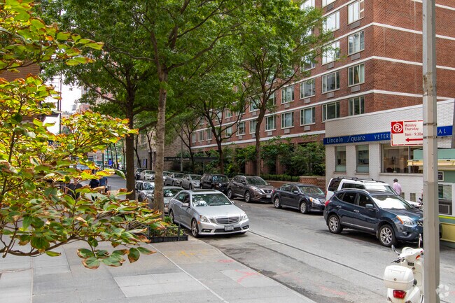 130 W 67th St New York, NY 10023-5909 - Toulaine Apartments