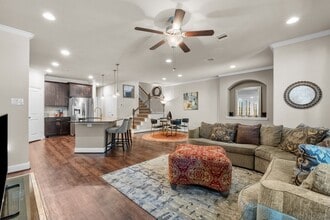 Building Photo - 416 Via Regatta Dr