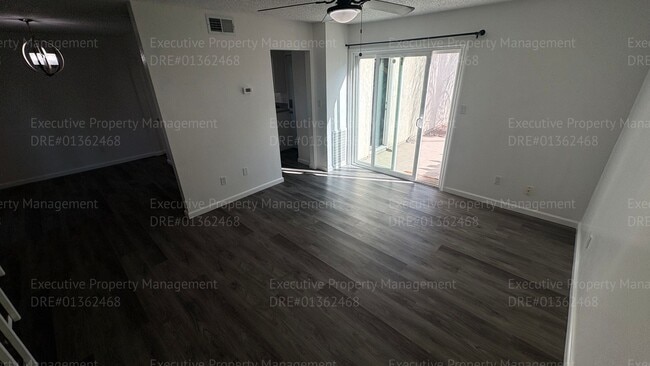 Building Photo - 4800 Nordic Dr