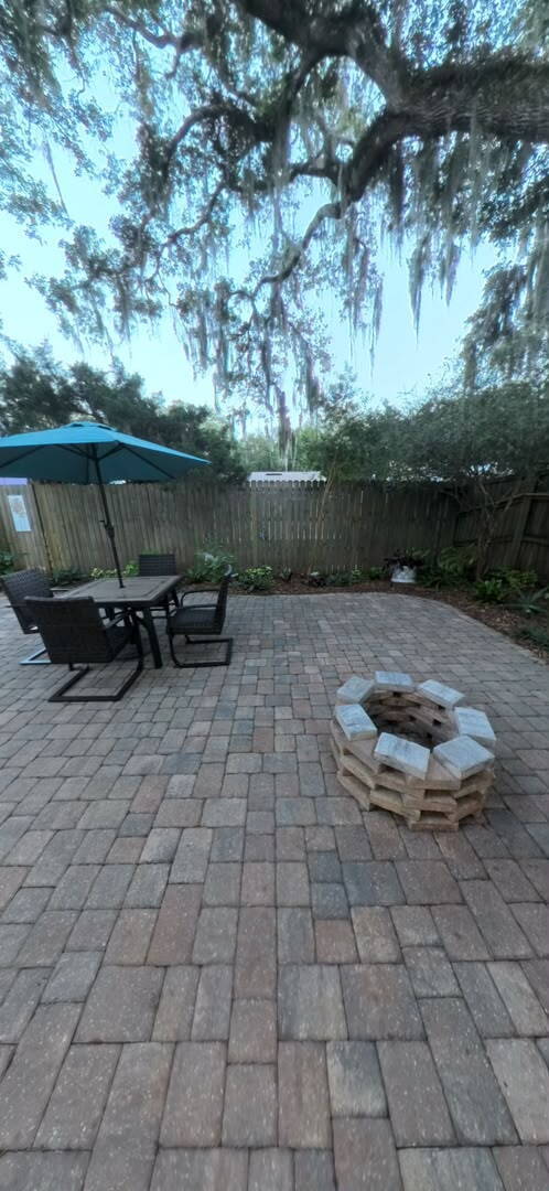 Foto del edificio - "Charming 3-Bed, 2-Bath Retreat in the Heart of Saint Augustine!"