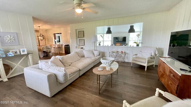 Building Photo - 4021 Ponte Vedra Blvd