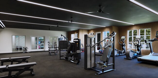 Gimnasio - Livano Charlotte Harbor