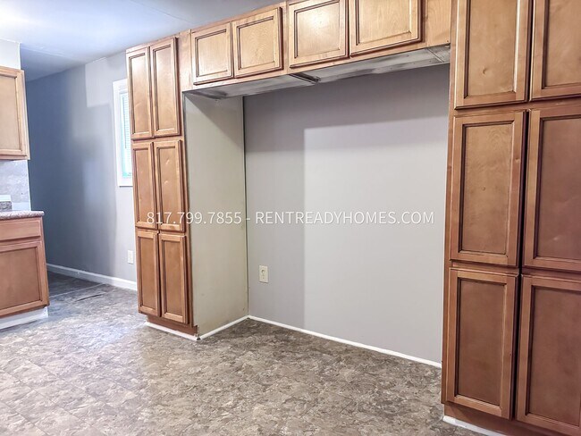 Foto del edificio - 5405 Wesley Dr