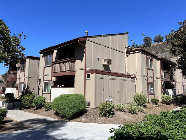 Building Photo - 5442 Adobe Falls Rd
