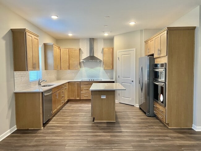 Building Photo - 3334 Tucker Trace