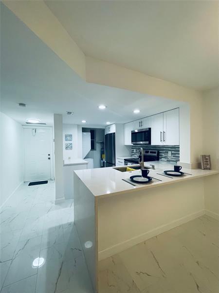 Foto del edificio - 8025 S Colony Cir