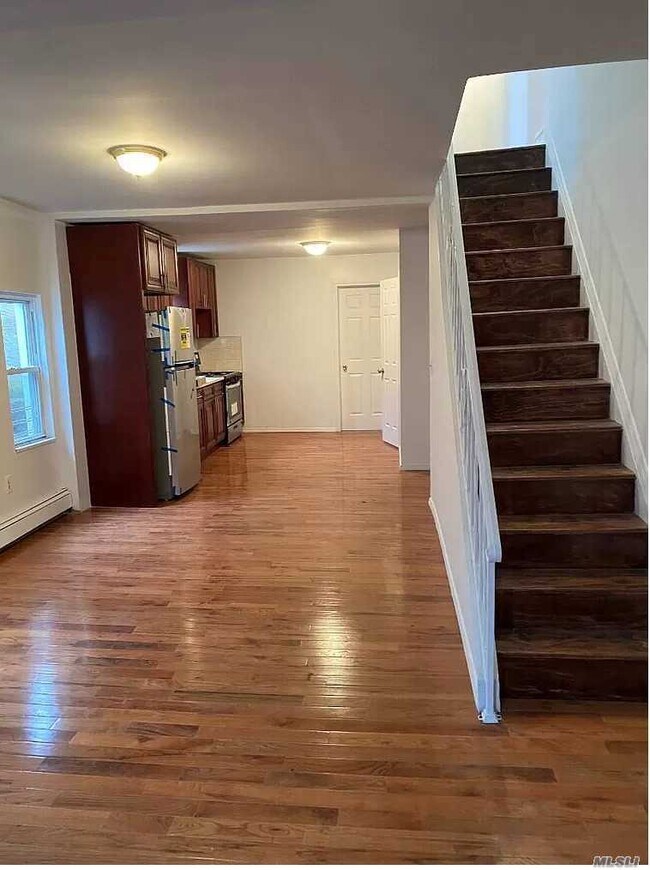 Foto del edificio - 123-42 Inwood St