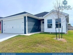 Building Photo - 748 Short Leaf Ln