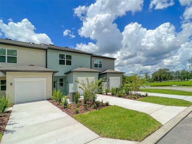 Building Photo - 3035 Springwell Lp