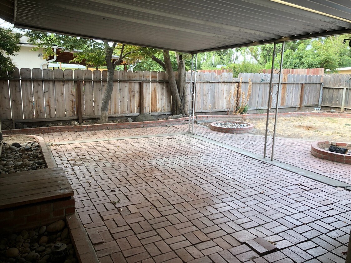 Building Photo - 2113 Gordon Ave