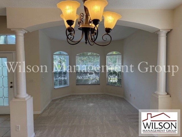 Foto del edificio - 9301 Mustard Leaf Dr