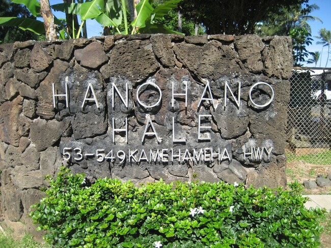 Building Photo - Upgraded Beachfront Studio Apartment in Hauula - Available for Rent