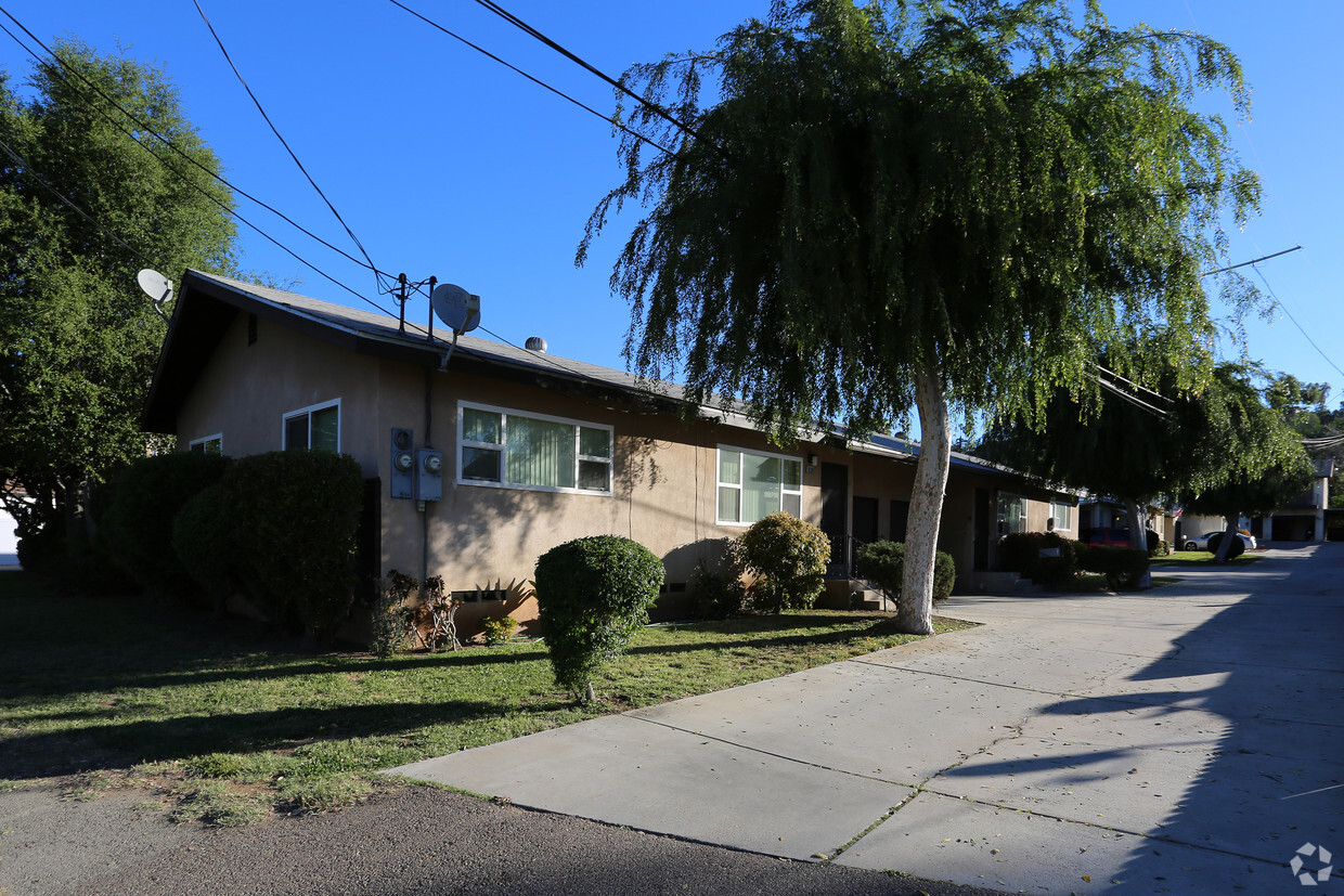 Foto del edificio - 1434-1444 S Juniper St