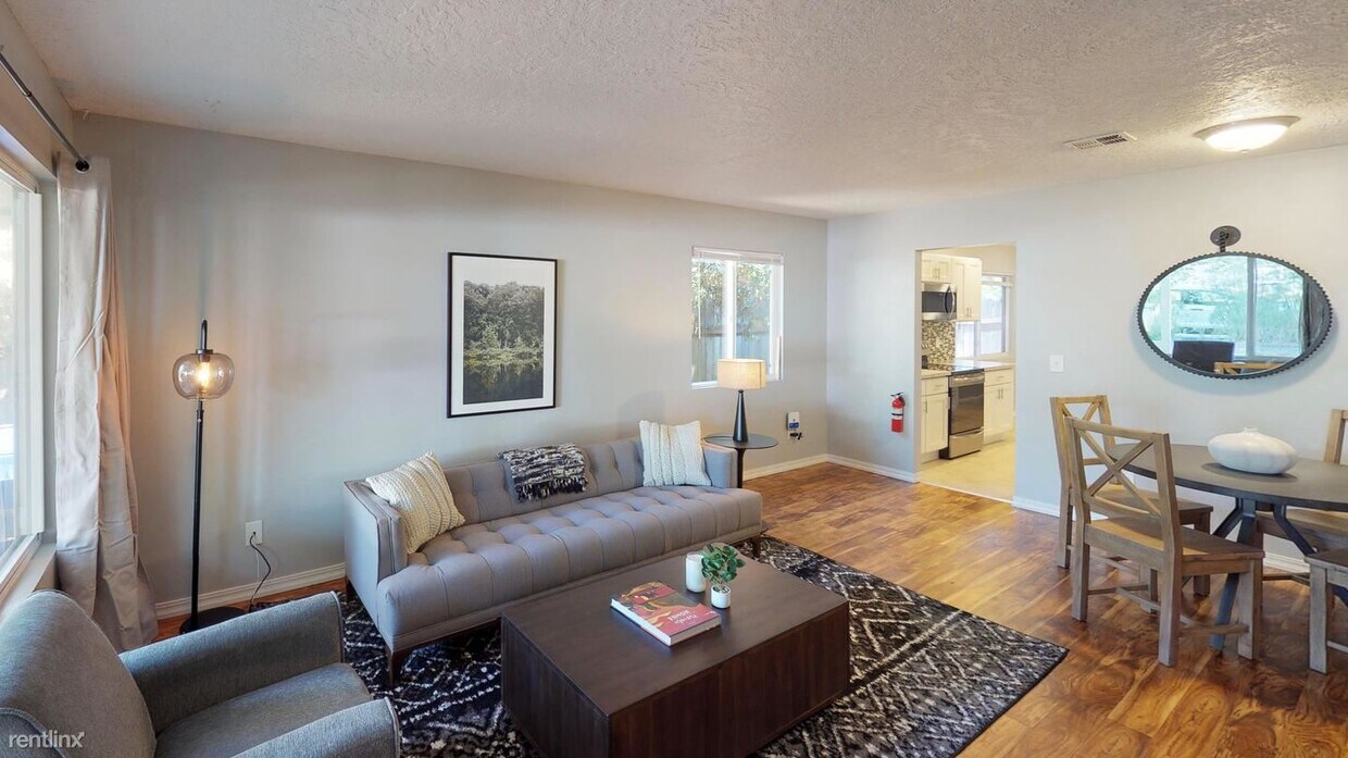 Foto principal - 6010 SE Reedway St