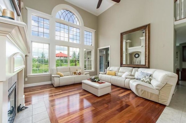 Building Photo - Executive Home in Ballantrae