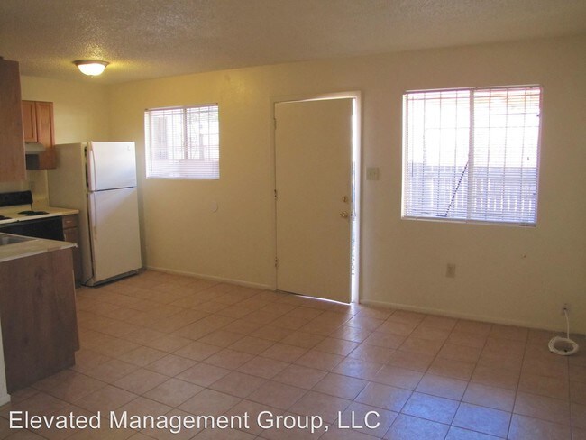 Building Photo - 643 Alcazar St SE