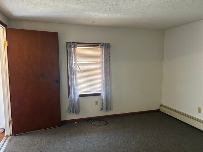 Foto del edificio - 40 W Lamoka Ave