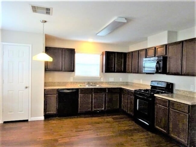 Building Photo - 21426 Partha Way