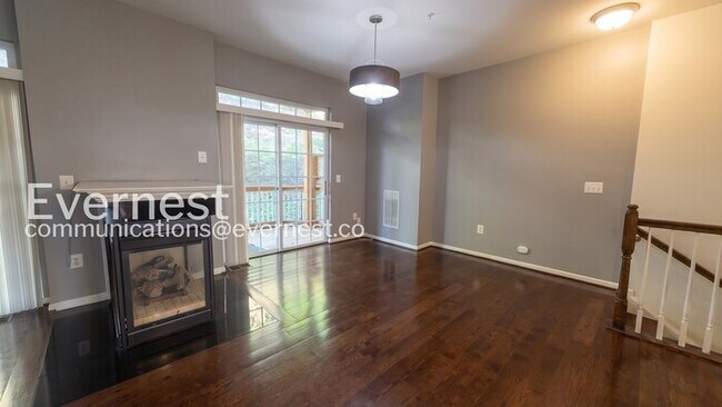 Foto del edificio - 1857 Cedar Cove Way