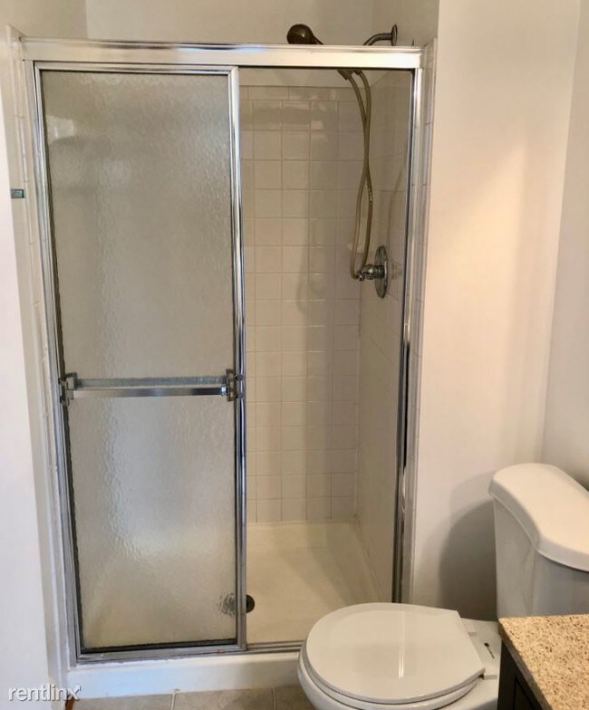 Foto del edificio - 3 br, 4 bath Townhome - 13840 Rampant Lion Ct