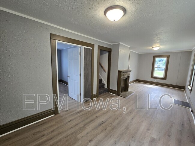 Foto del edificio - 716 Fowler St