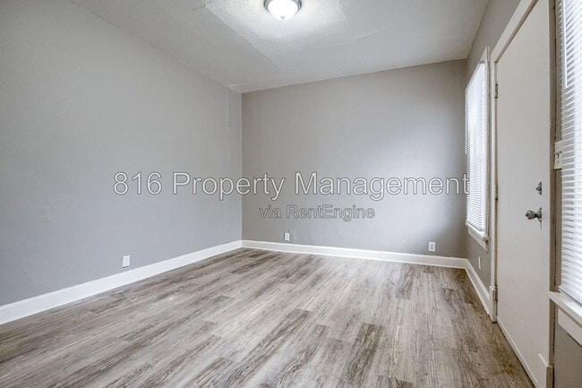 Building Photo - 5701 Anderson Ave