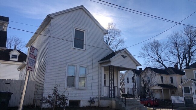 Building Photo - 2902 E. 4th St.