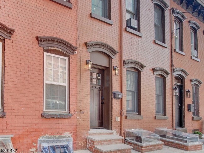 Foto del edificio - 16 Eagles St