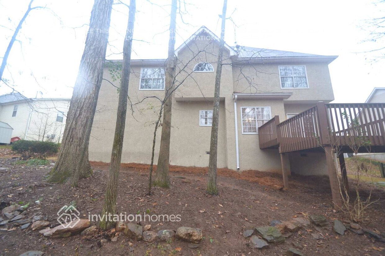 Foto del edificio - 225 Hunters Chase