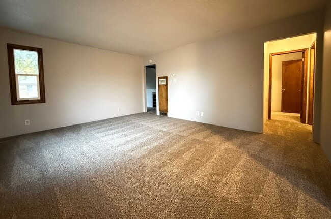 Photo - 133 Benton St Apartment