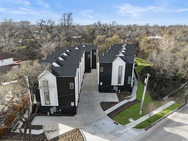 Building Photo - 4811 Denton Dr