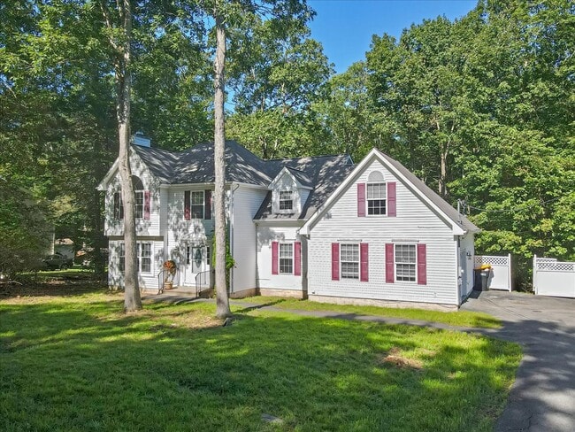 Building Photo - 198 White Pine Trl