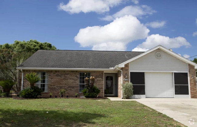 Building Photo - 4770 Coronado Cir