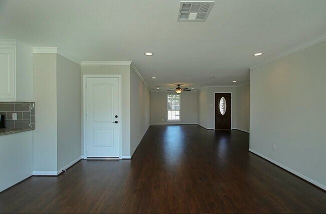 Foto del edificio - 9511 Highmeadow Dr